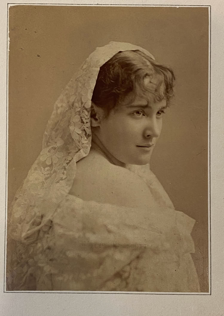 Oscar Wilde play Vera 1883